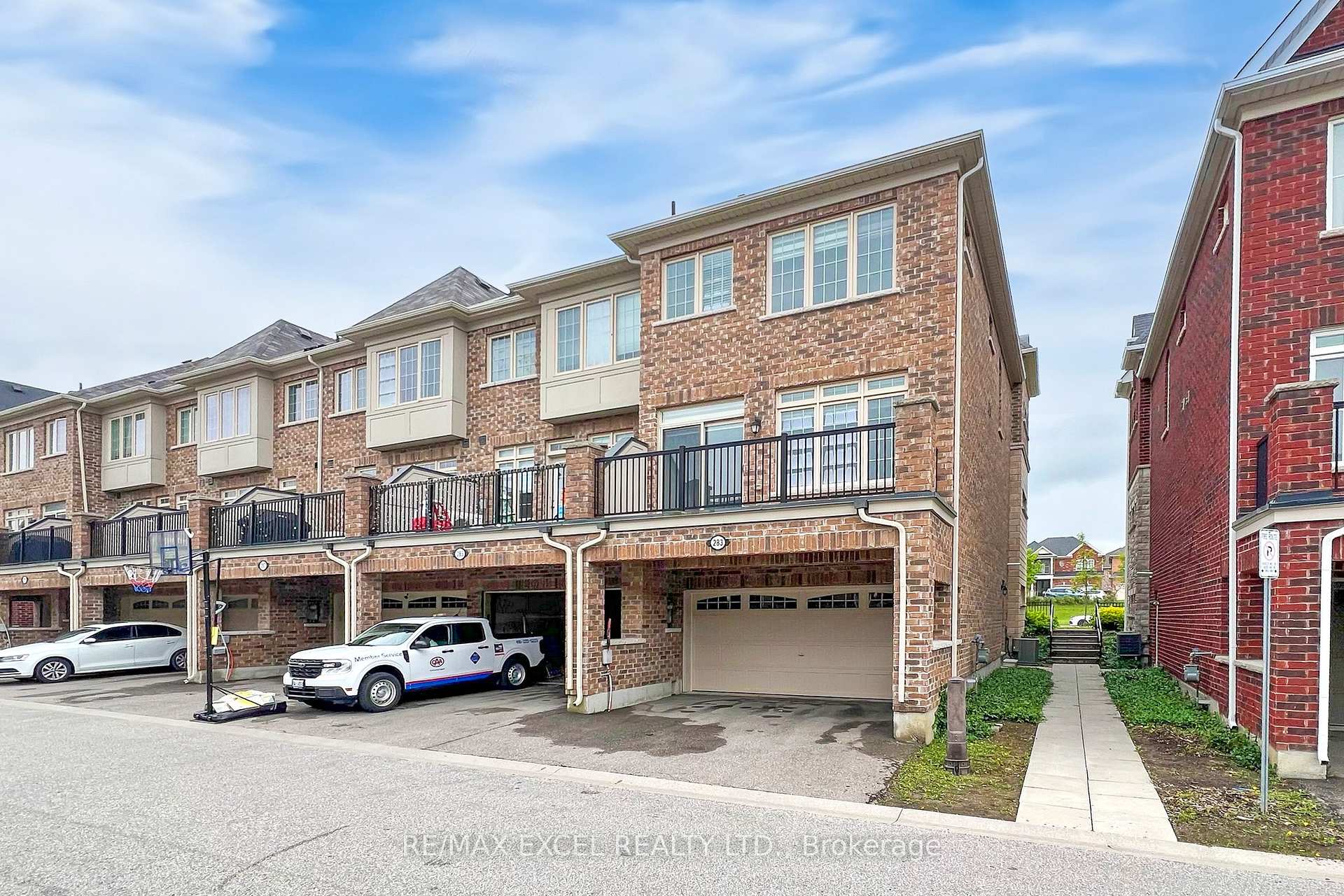 Photo 23 of 283 Dundas Way, Markham, Greensborough — HOMEH