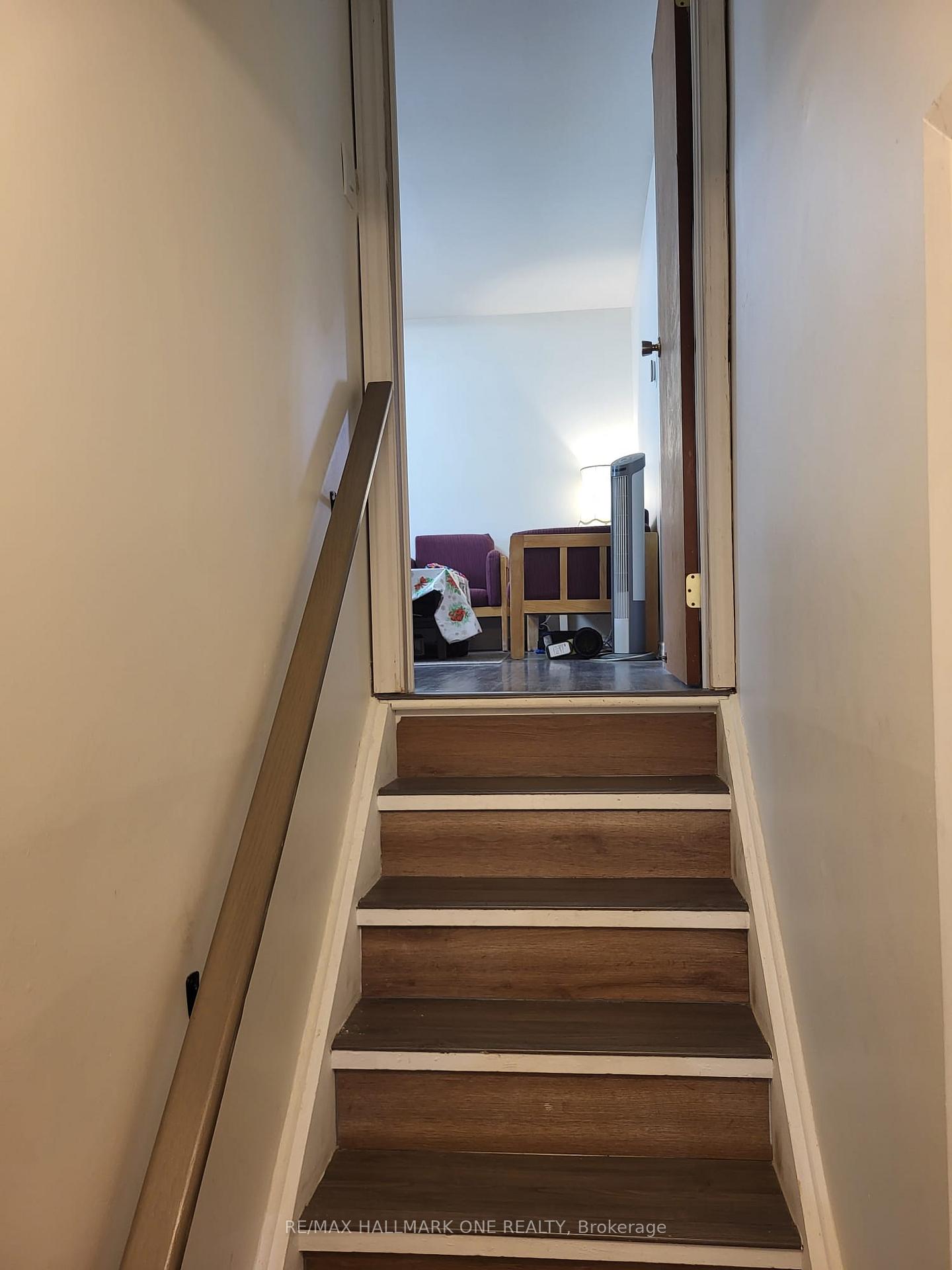 Photo 26 of 68 Sherwood Avenue, Loyalist, Amherstview — HOMEH