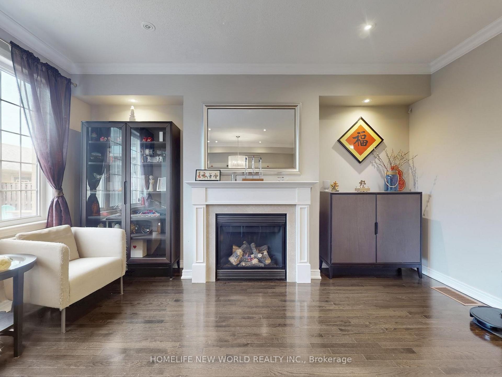 Photo 8 of 118 Betty Roman Boulevard, Markham, Cathedraltown — HOMEH