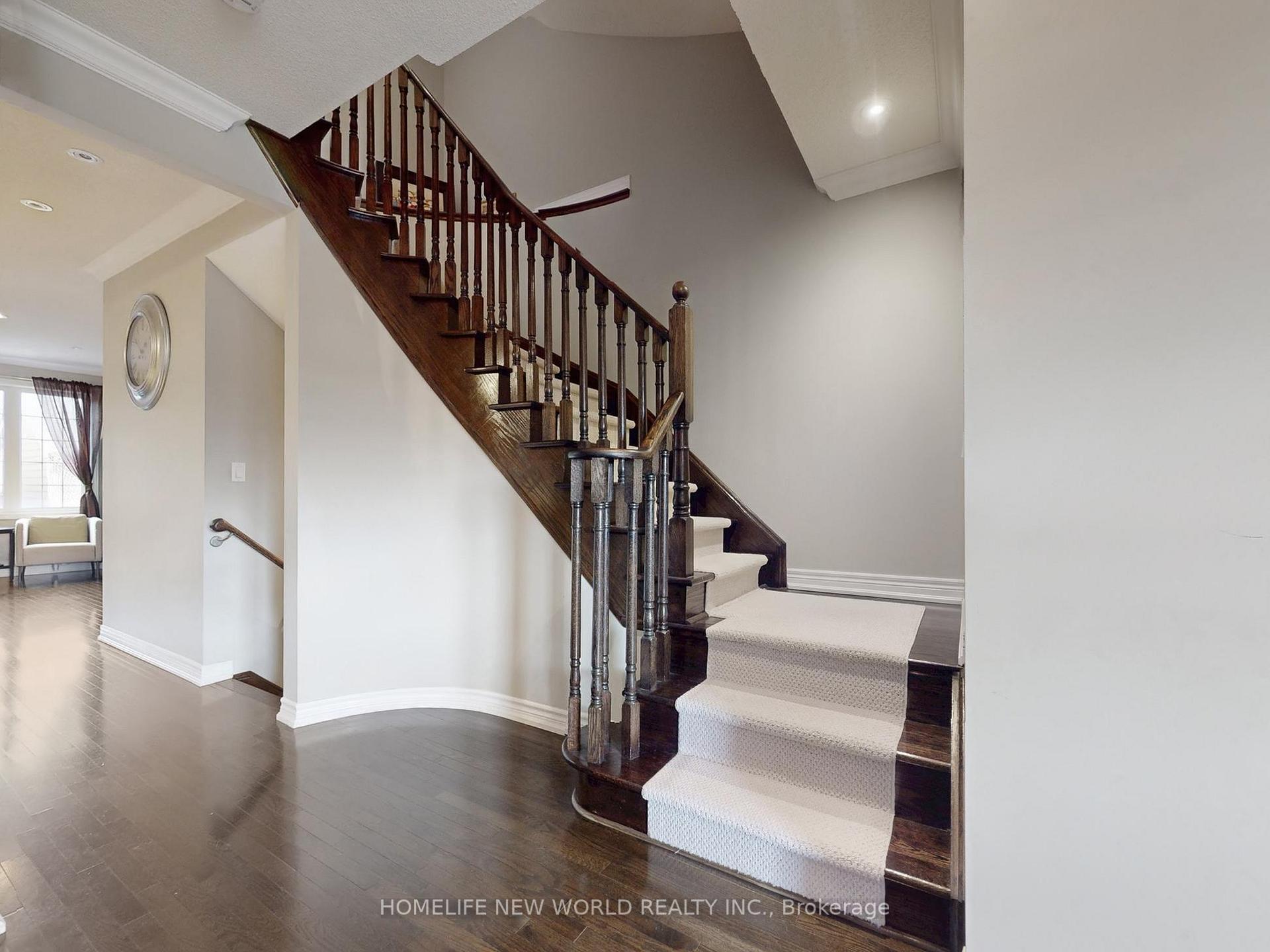Photo 17 of 118 Betty Roman Boulevard, Markham, Cathedraltown — HOMEH