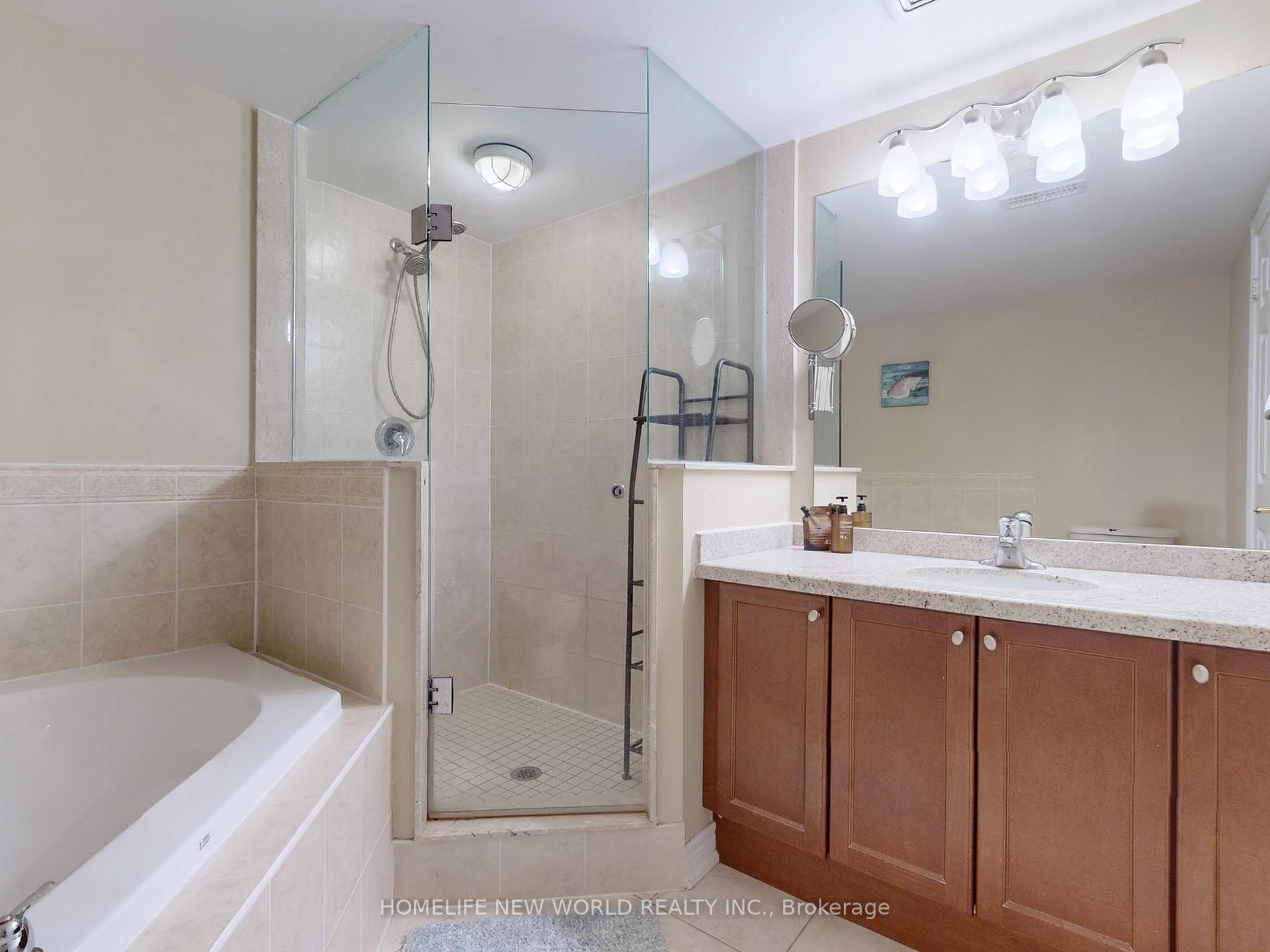 Photo 23 of 118 Betty Roman Boulevard, Markham, Cathedraltown — HOMEH