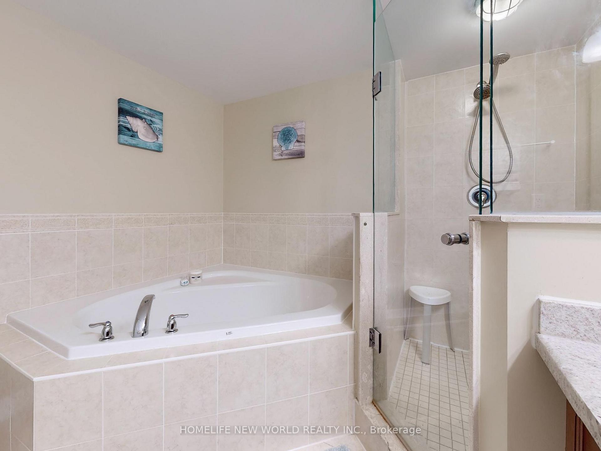 Photo 24 of 118 Betty Roman Boulevard, Markham, Cathedraltown — HOMEH