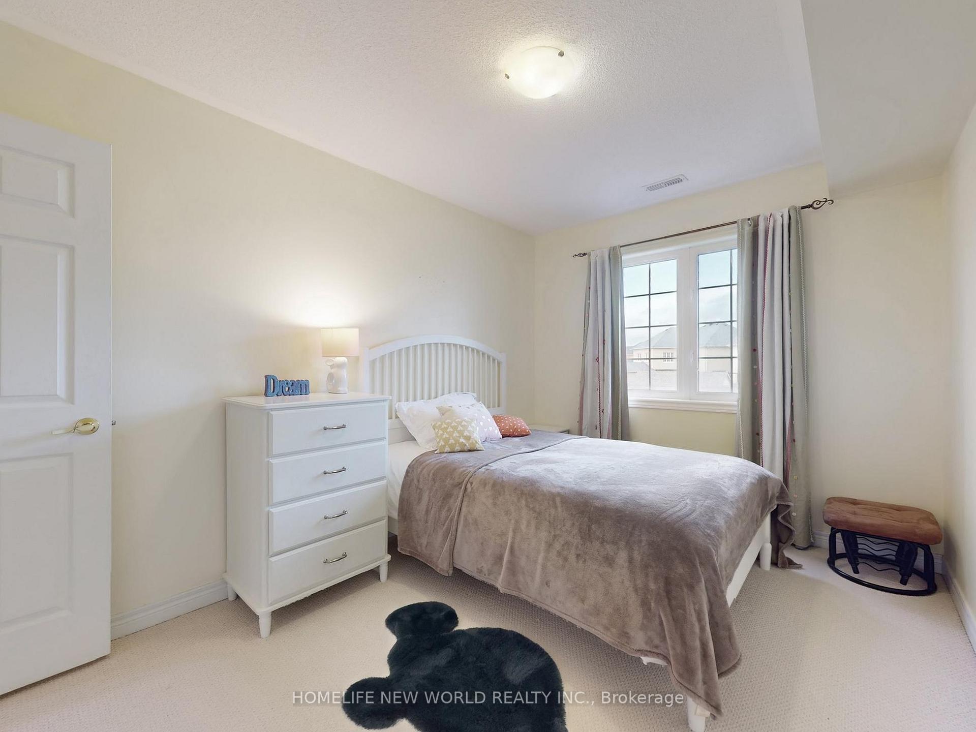 Photo 25 of 118 Betty Roman Boulevard, Markham, Cathedraltown — HOMEH