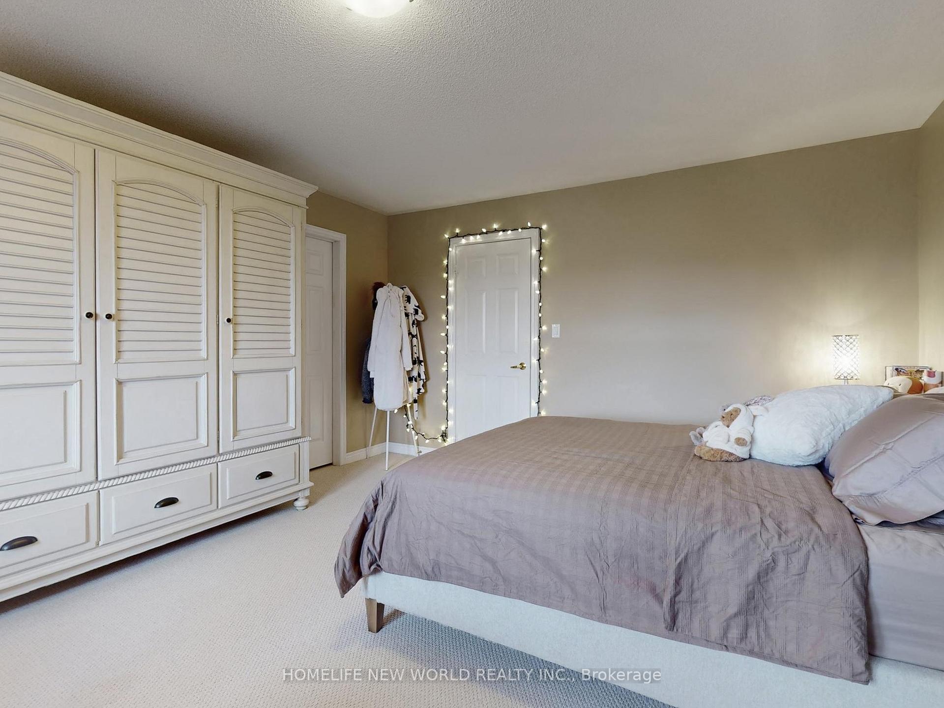 Photo 37 of 118 Betty Roman Boulevard, Markham, Cathedraltown — HOMEH