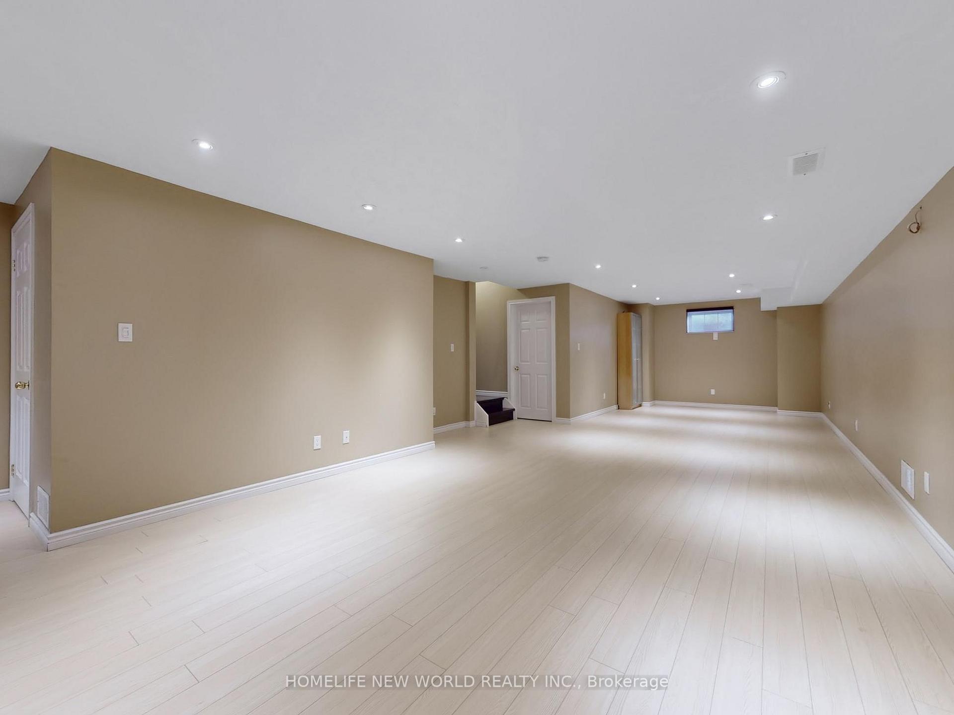 Photo 42 of 118 Betty Roman Boulevard, Markham, Cathedraltown — HOMEH