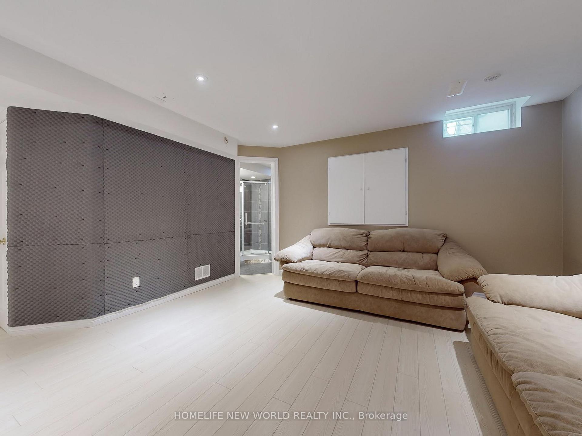 Photo 44 of 118 Betty Roman Boulevard, Markham, Cathedraltown — HOMEH