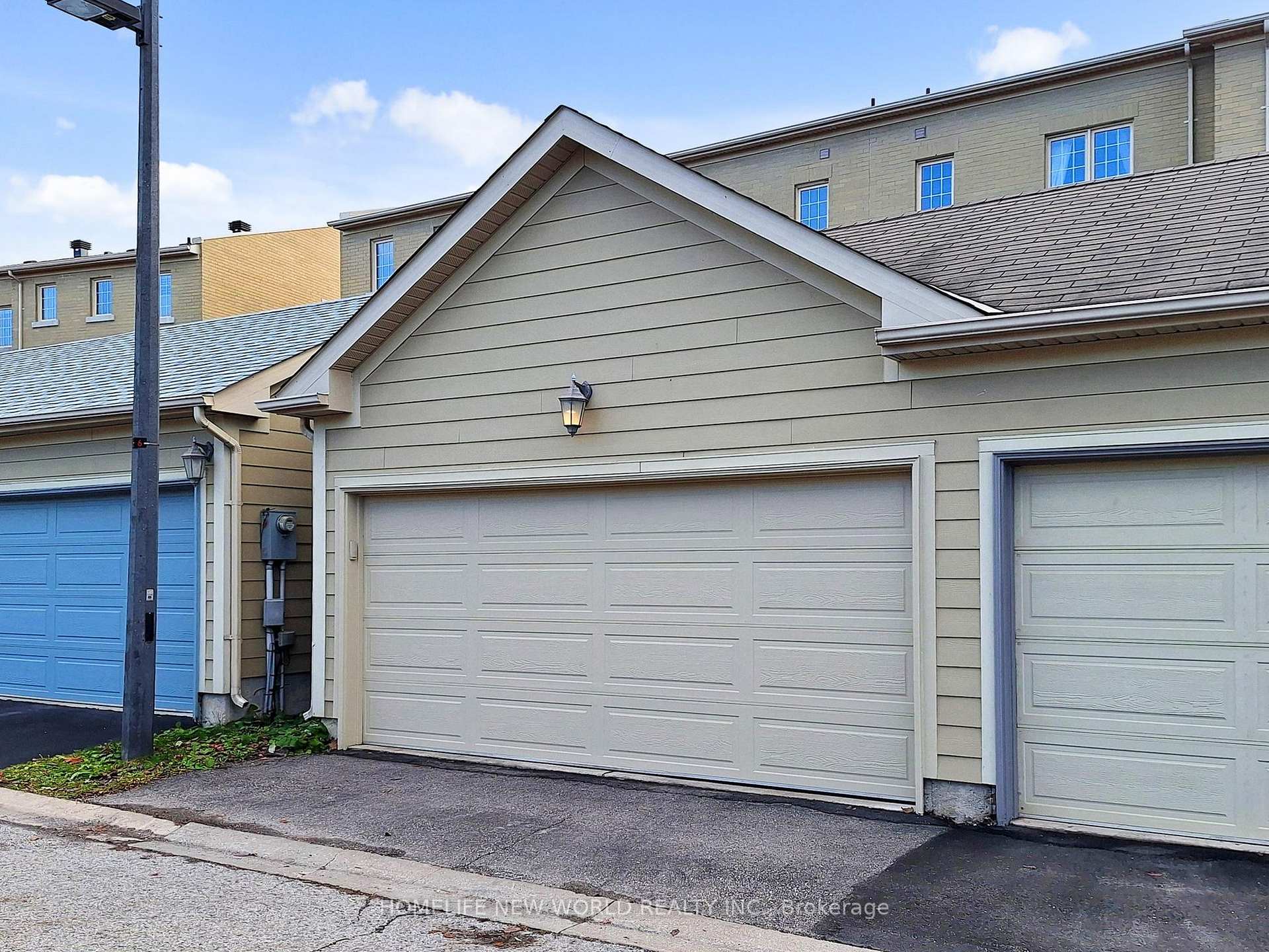 Photo 50 of 118 Betty Roman Boulevard, Markham, Cathedraltown — HOMEH