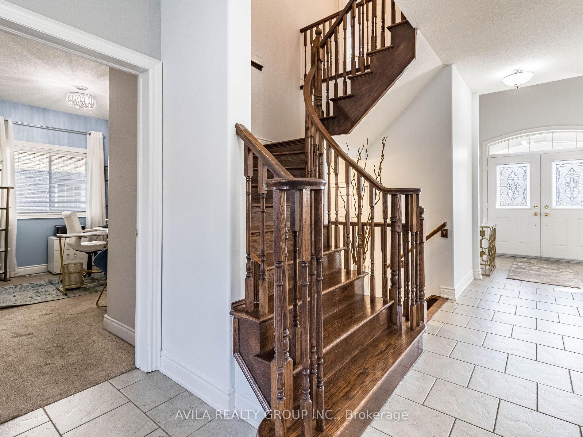 Photo 10 of 950 Booth Avenue, Innisfil, Alcona — HOMEH