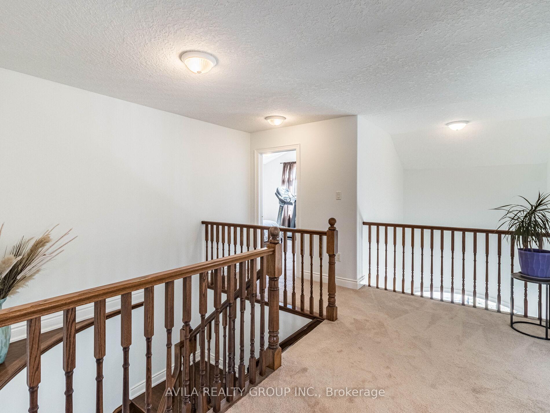 Photo 33 of 950 Booth Avenue, Innisfil, Alcona — HOMEH