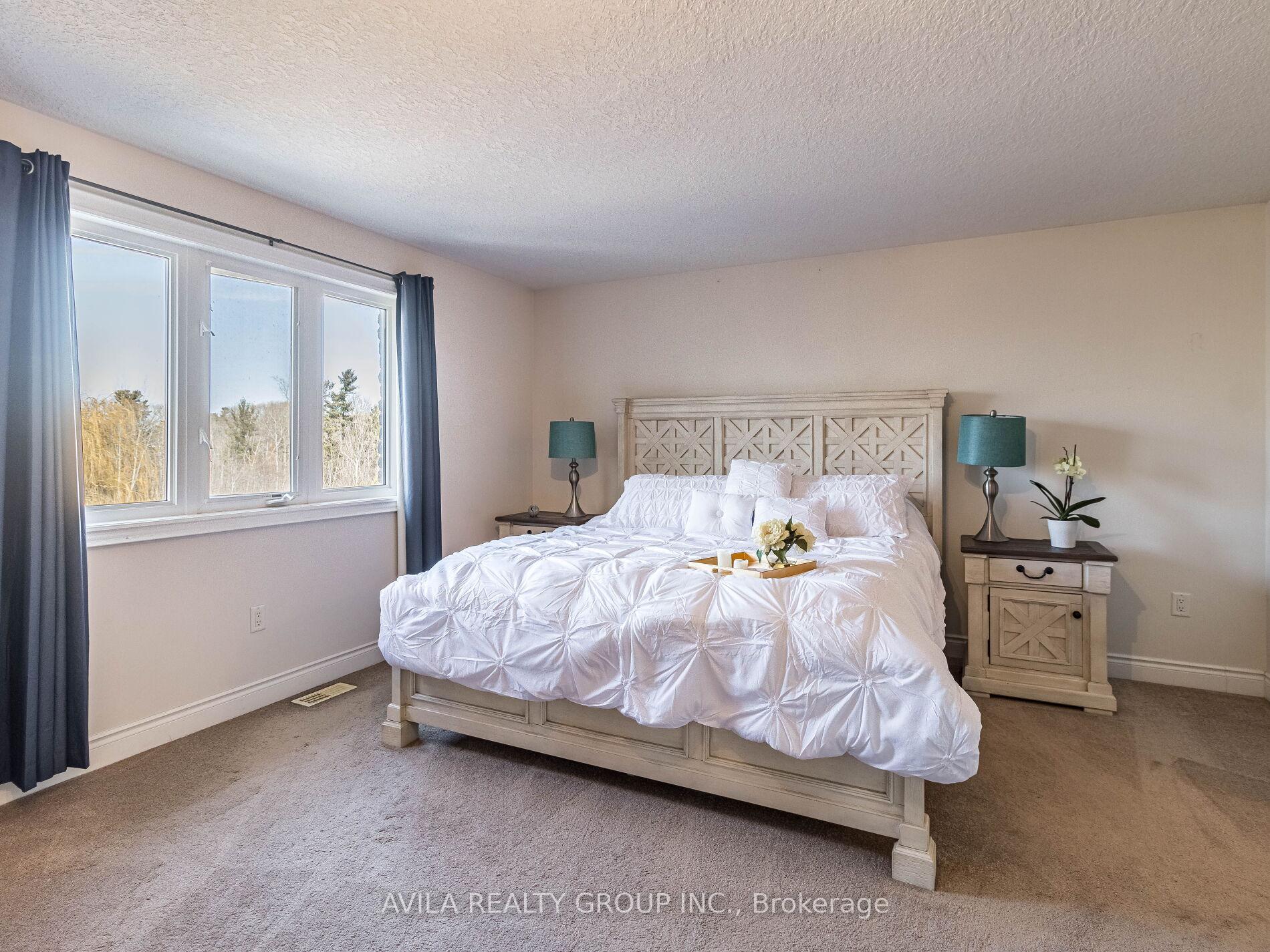 Photo 36 of 950 Booth Avenue, Innisfil, Alcona — HOMEH