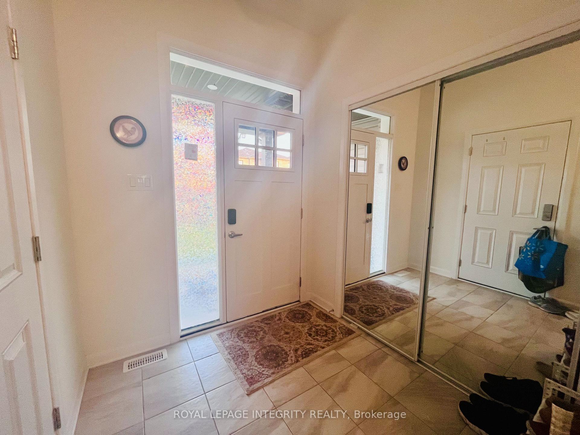 Photo 3 of 237 Calvington Avenue, Ottawa, Kanata - Kanata Lakes/Heritage Hills — HOMEH