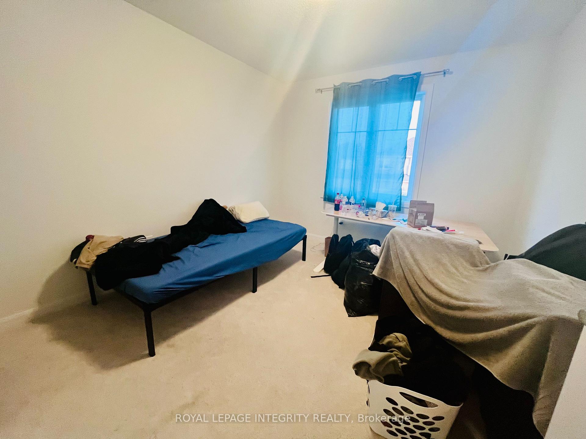 Photo 14 of 237 Calvington Avenue, Ottawa, Kanata - Kanata Lakes/Heritage Hills — HOMEH