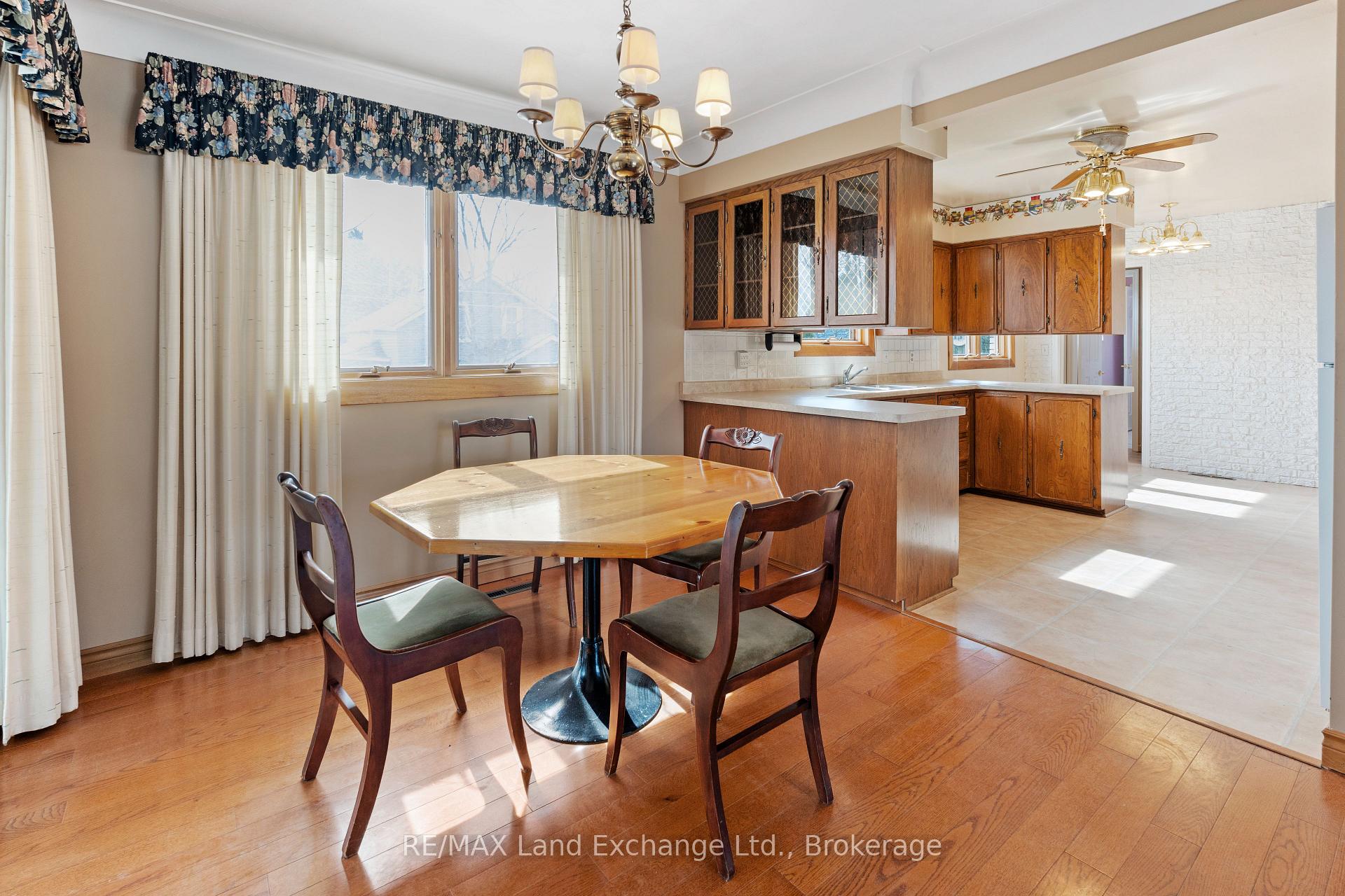 Photo 13 of 426 Wall Street, Kincardine — HOMEH