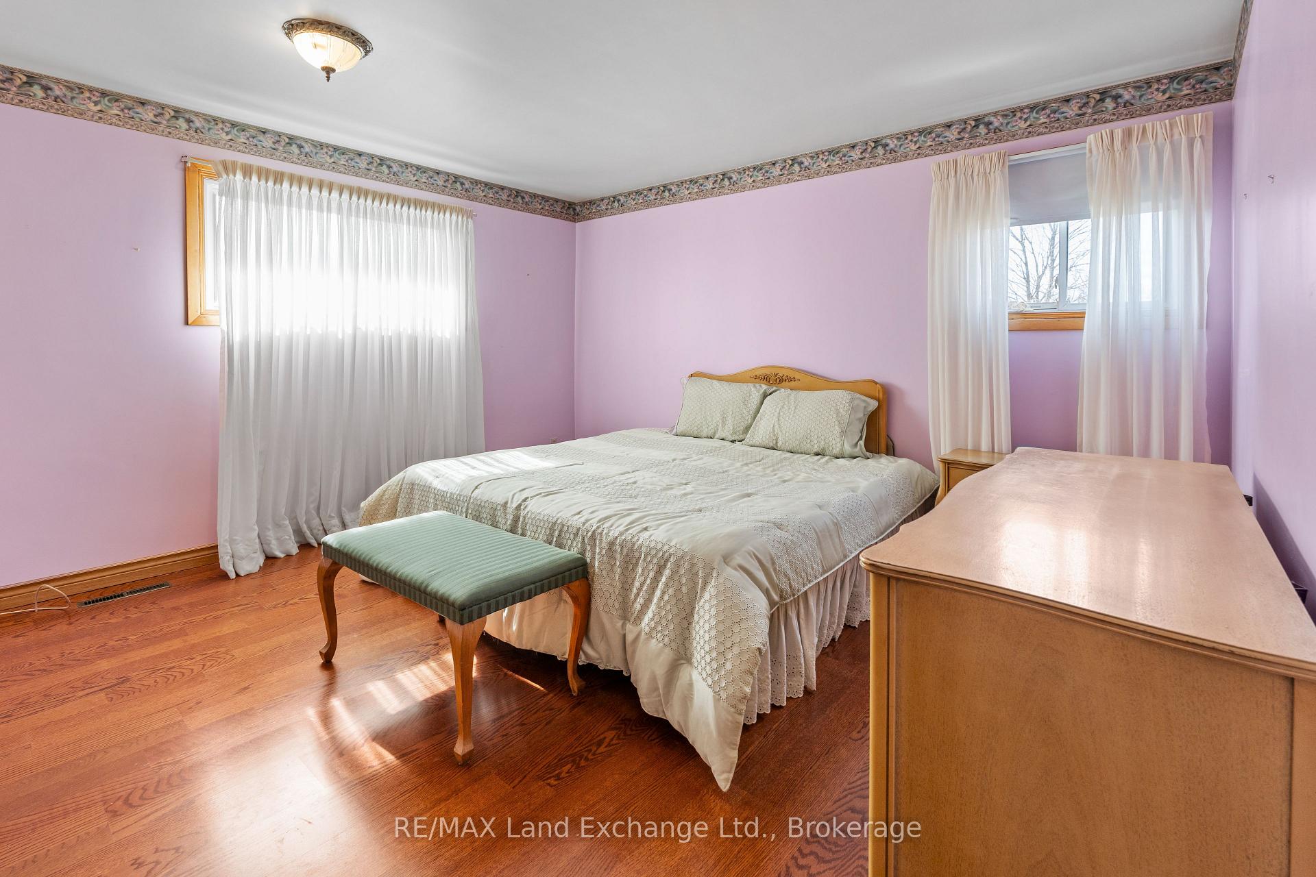 Photo 23 of 426 Wall Street, Kincardine — HOMEH