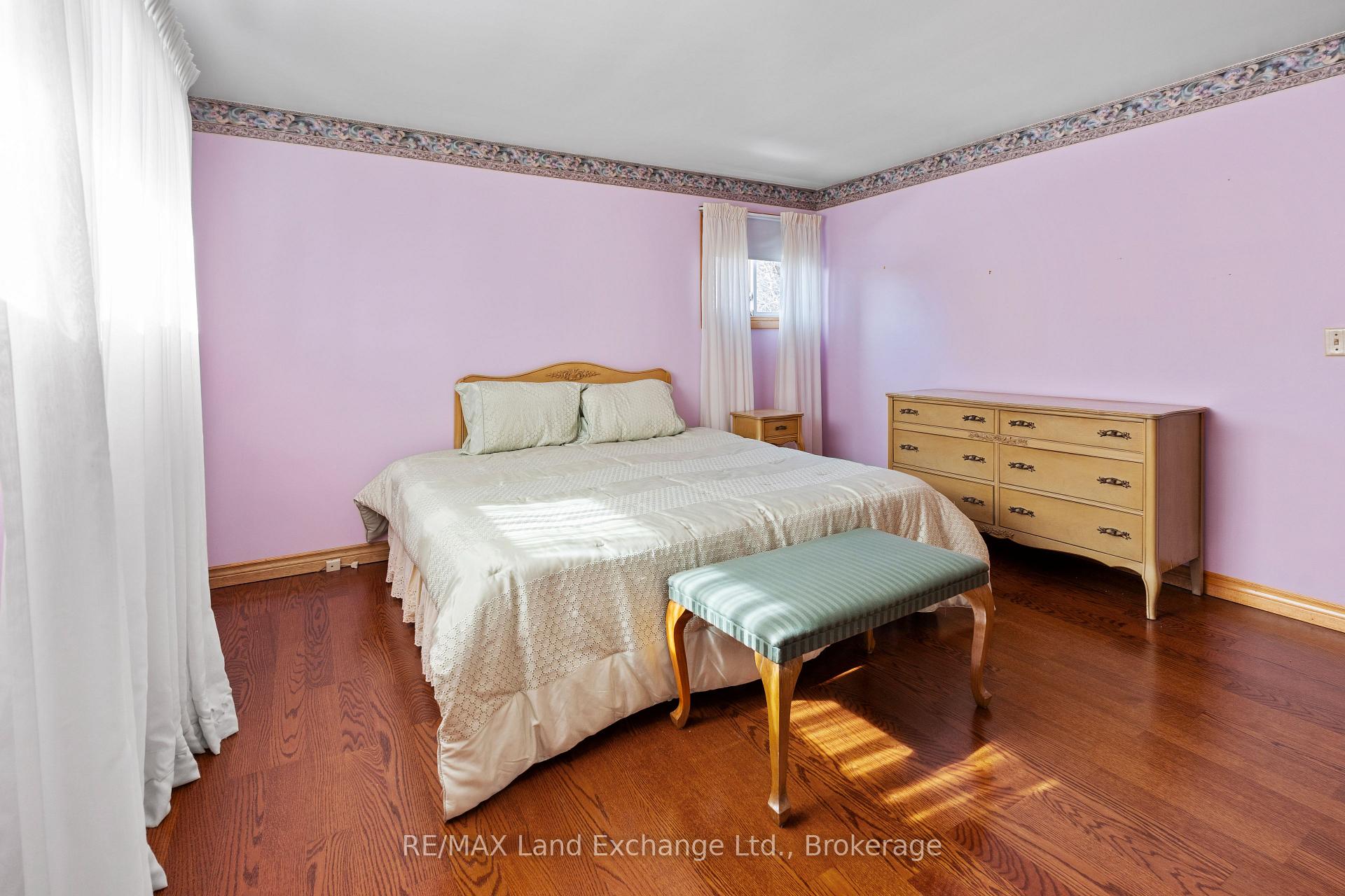 Photo 24 of 426 Wall Street, Kincardine — HOMEH