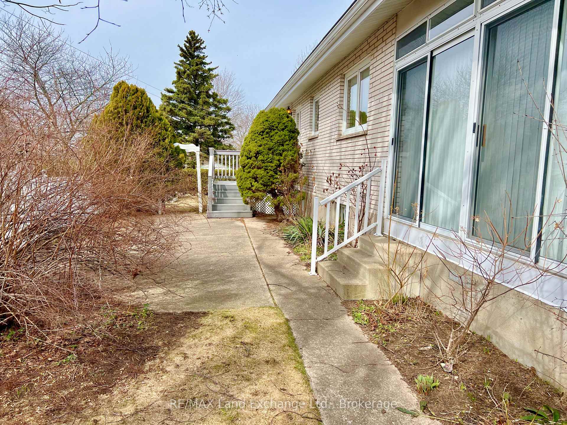 Photo 41 of 426 Wall Street, Kincardine — HOMEH