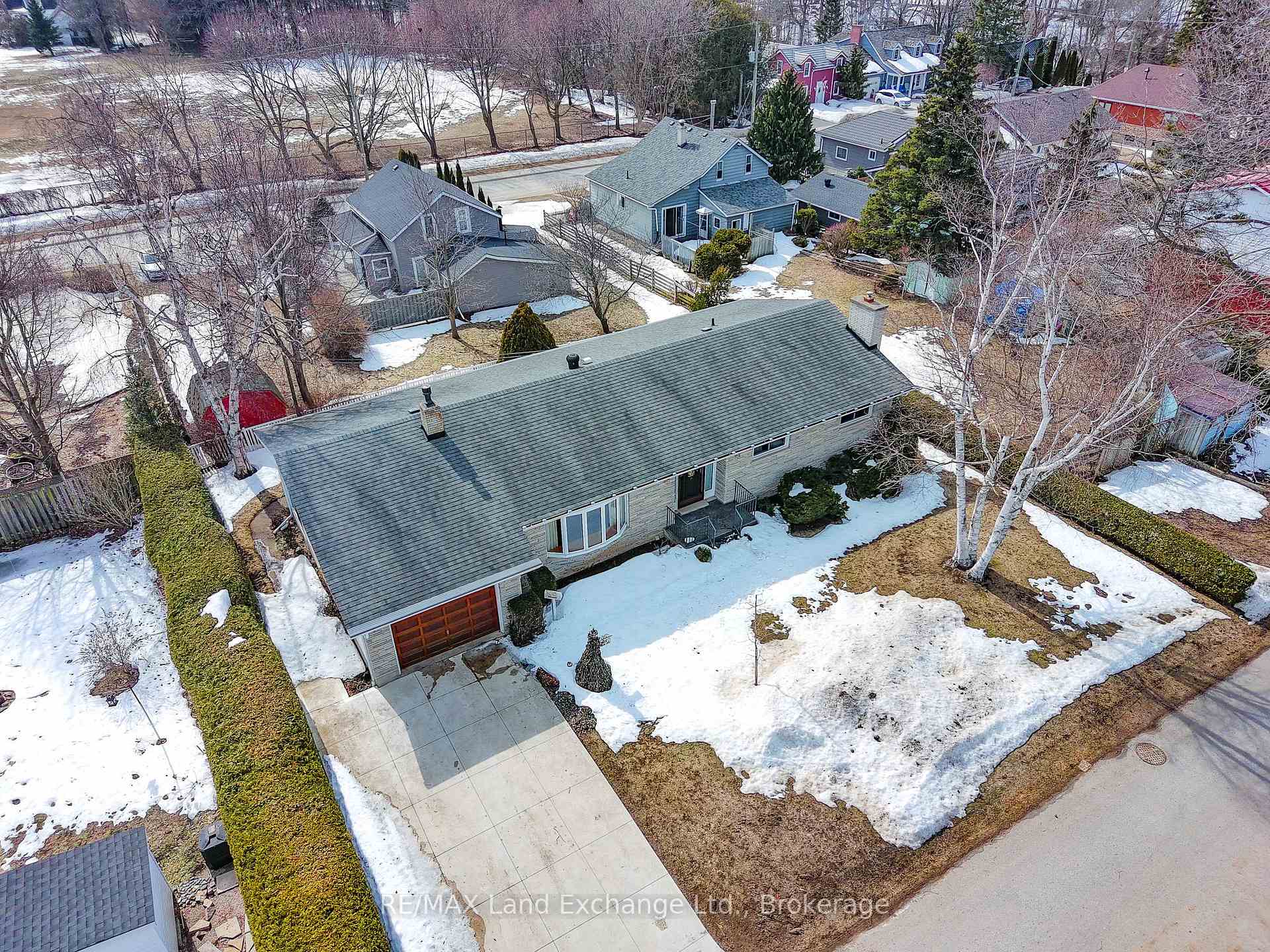 Photo 44 of 426 Wall Street, Kincardine — HOMEH
