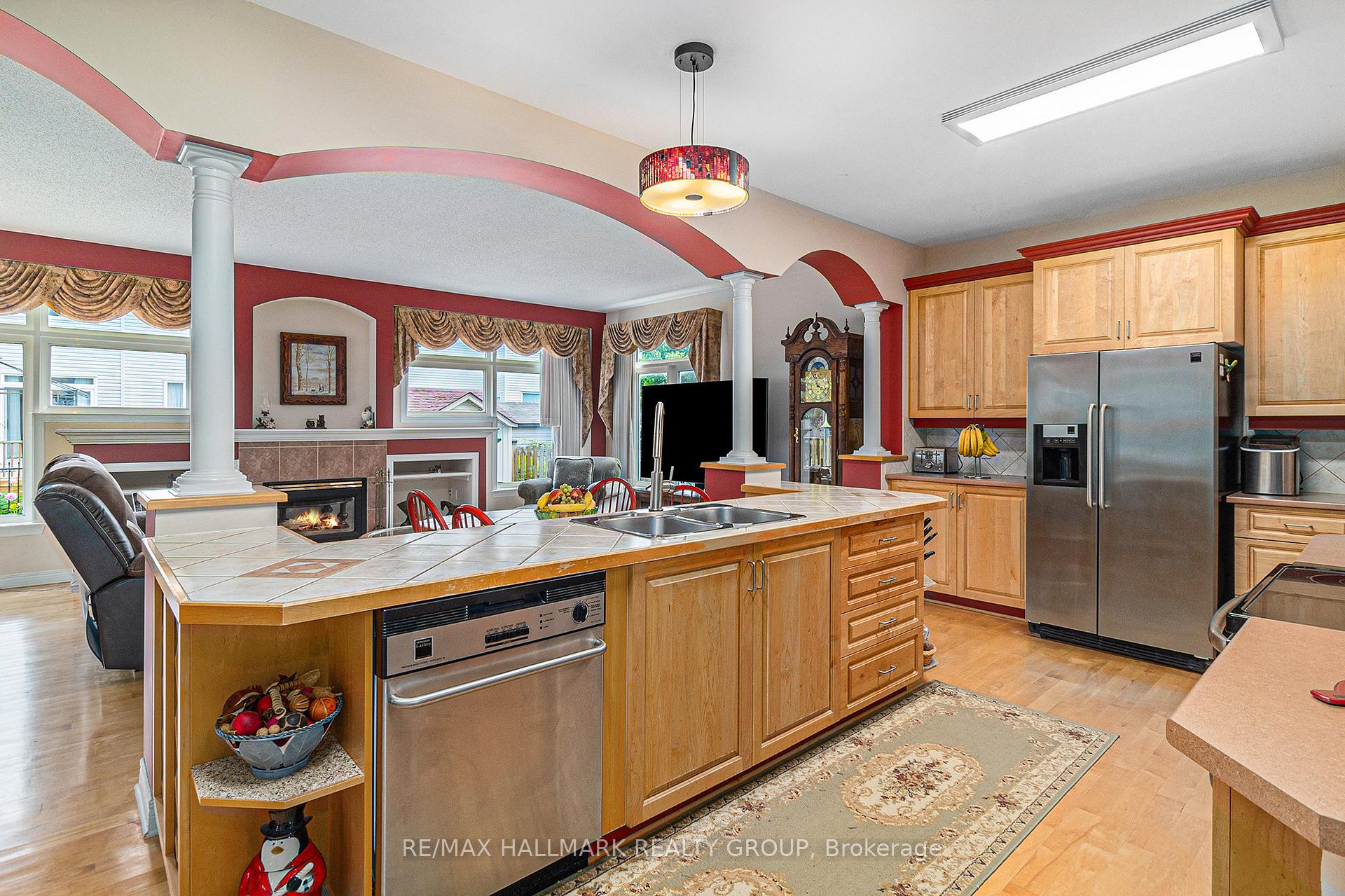 Photo 9 of 163 Yoho Drive, Ottawa, Kanata - Bridlewood — HOMEH