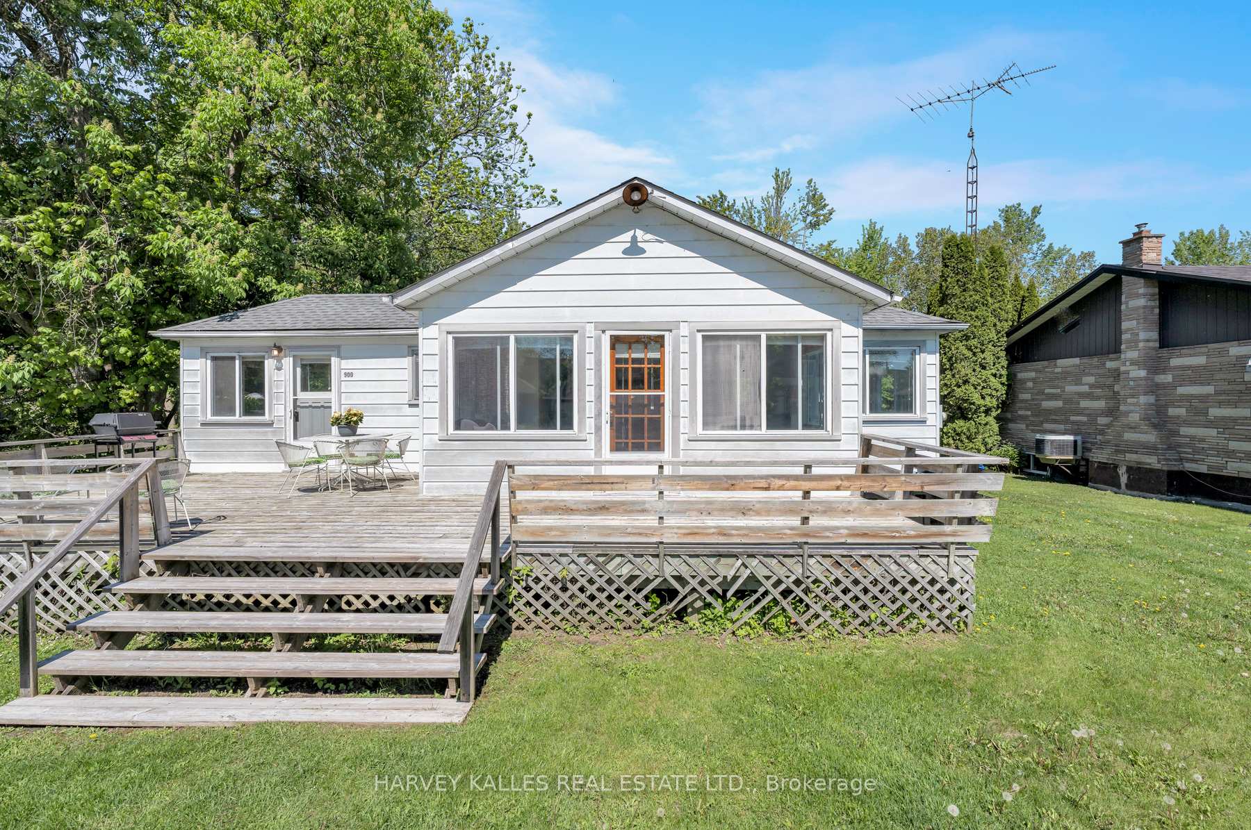 Photo 6 of 900 Goldie Street, Innisfil, Rural Innisfil — HOMEH