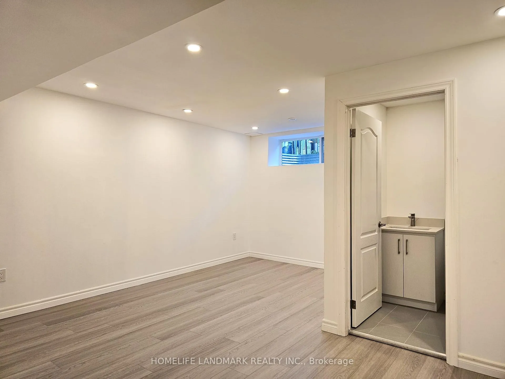 Photo 7 of Unit BSMT, 9 Frisinger Lane, Markham, Cornell — HOMEH