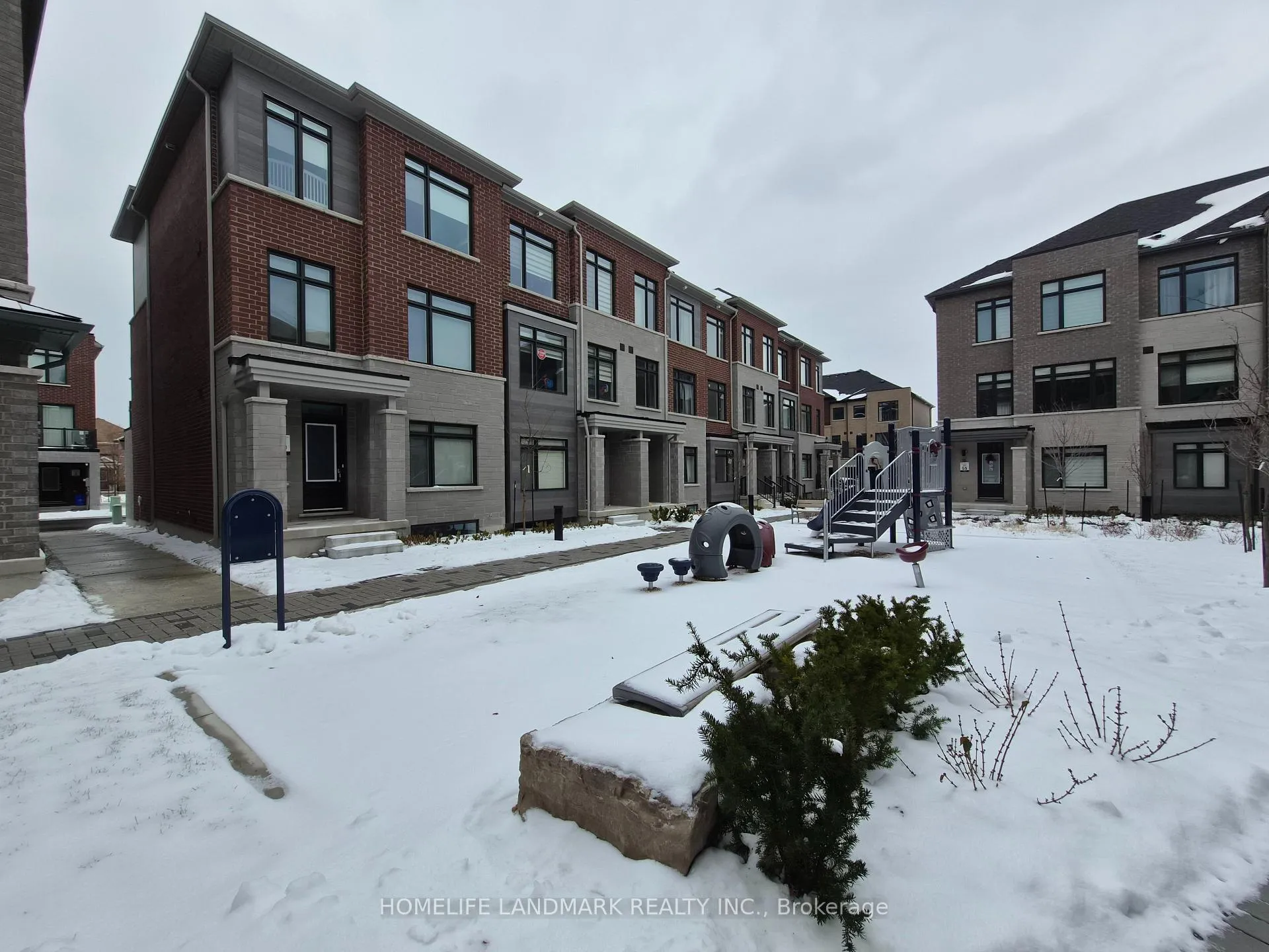 Photo 13 of Unit BSMT, 9 Frisinger Lane, Markham, Cornell — HOMEH