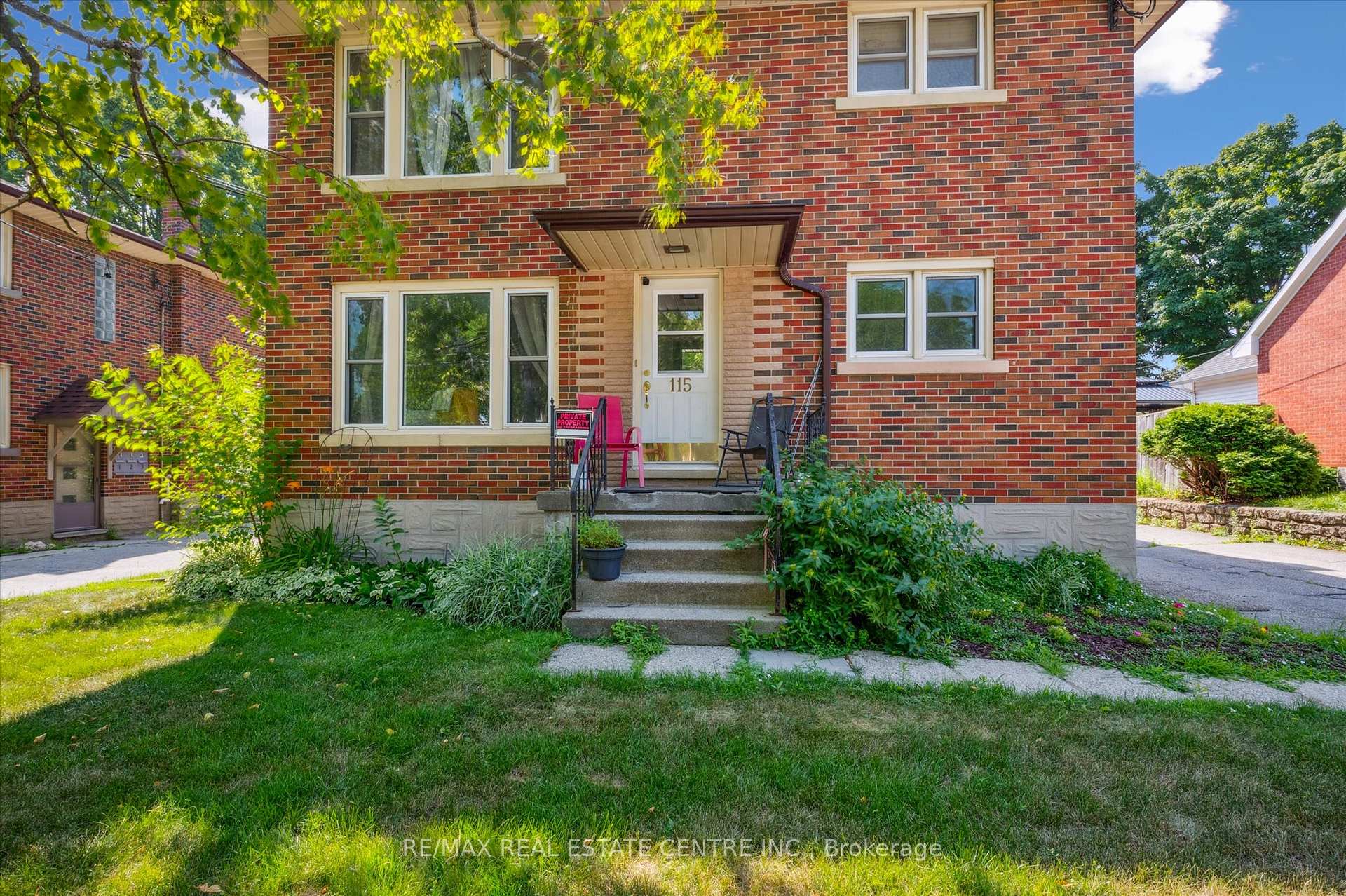 Photo 3 of Unit 2, 115 Marlborough Avenue, Kitchener — HOMEH