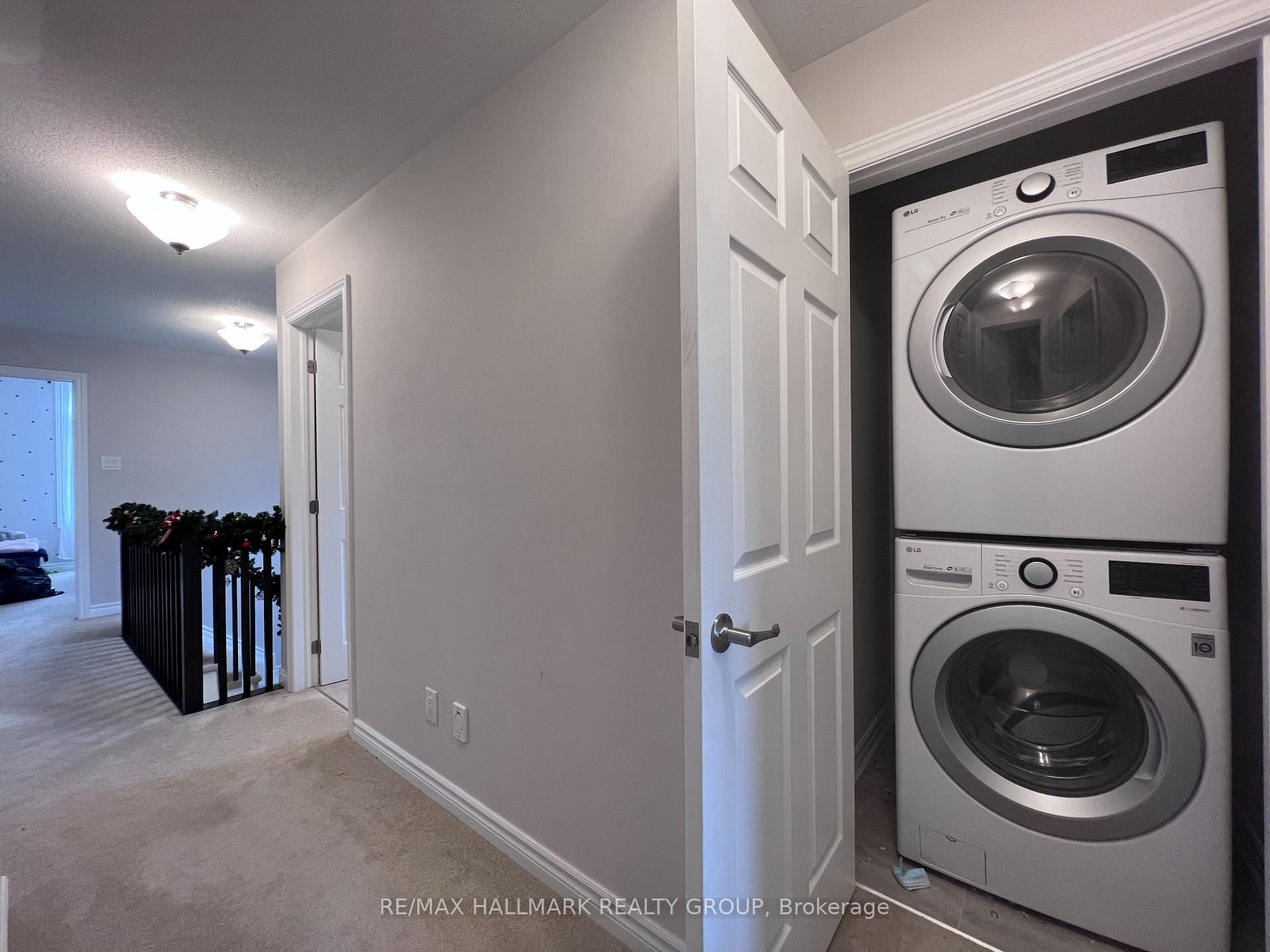 Photo 14 of 153 Pictou Crescent, Ottawa, Kanata - Emerald Meadows/Trailwest — HOMEH