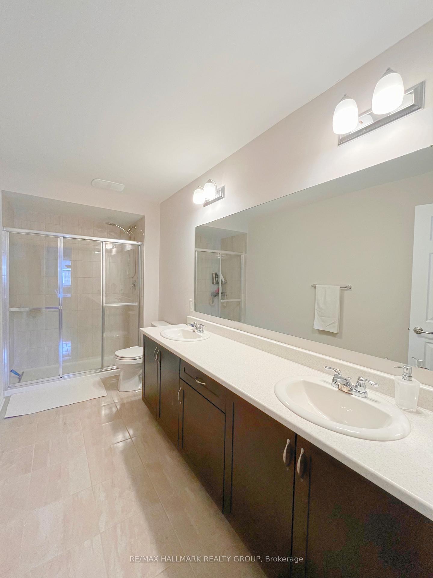Photo 17 of 153 Pictou Crescent, Ottawa, Kanata - Emerald Meadows/Trailwest — HOMEH