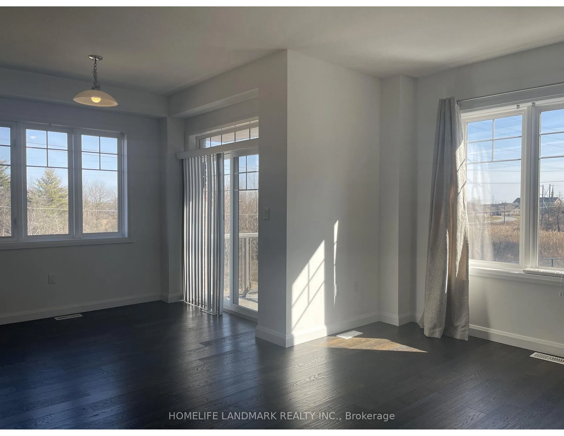 Photo 12 of Unit 31, 1169 Garner Road E, Hamilton, Meadowlands — HOMEH