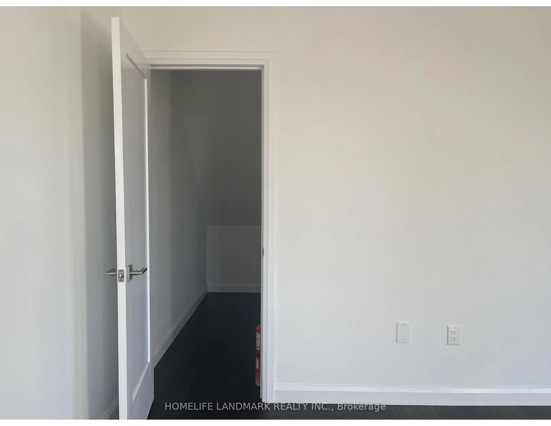 Photo 23 of Unit 31, 1169 Garner Road E, Hamilton, Meadowlands — HOMEH