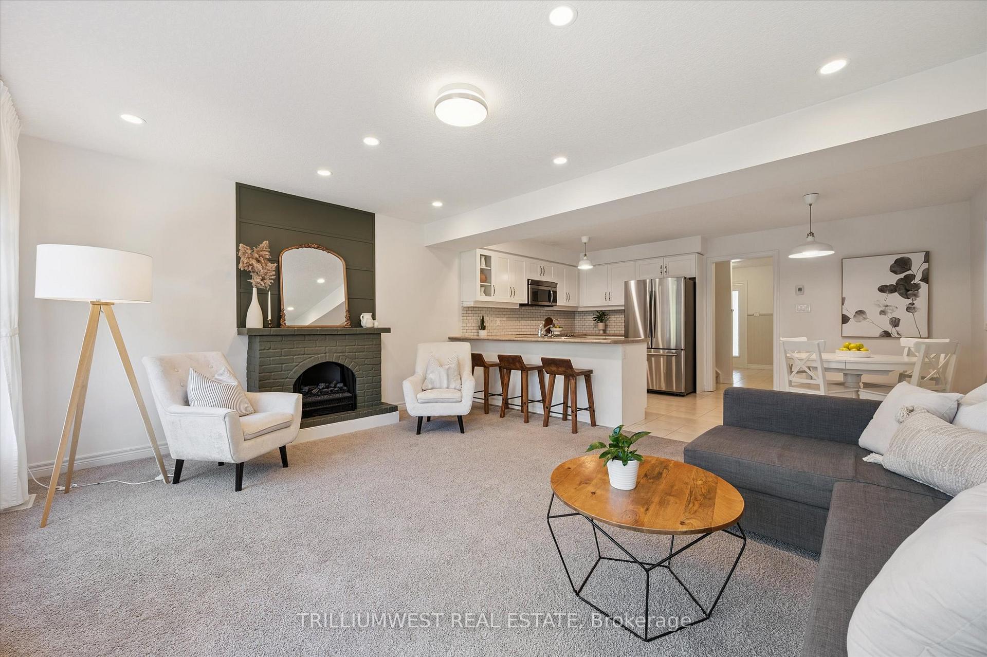 Photo 11 of 25 Sandybay Avenue, Kitchener — HOMEH