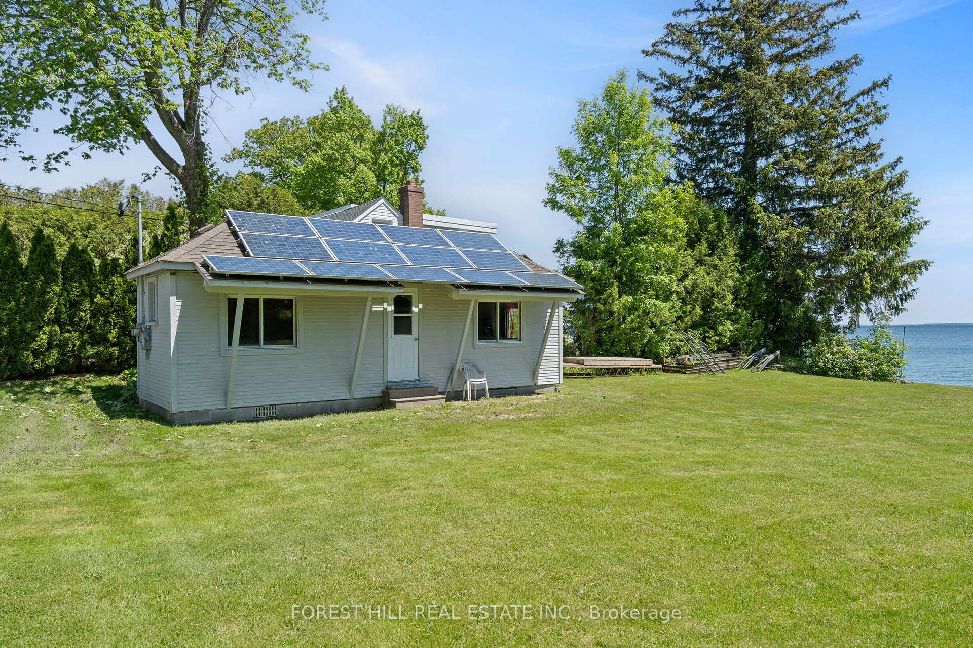 Photo 2 of 49 Sunnypoint Drive, Innisfil, Rural Innisfil — HOMEH
