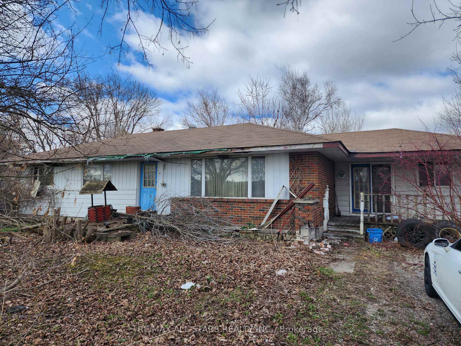 Photo 1 of 19140 Dufferin Street, King, Rural King — HOMEH