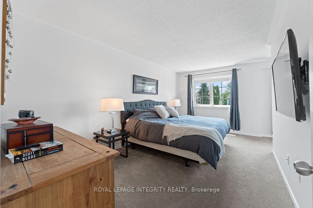 Photo 22 of 41 Beacon Way, Ottawa, Kanata - Morgan's Grant/South March — HOMEH