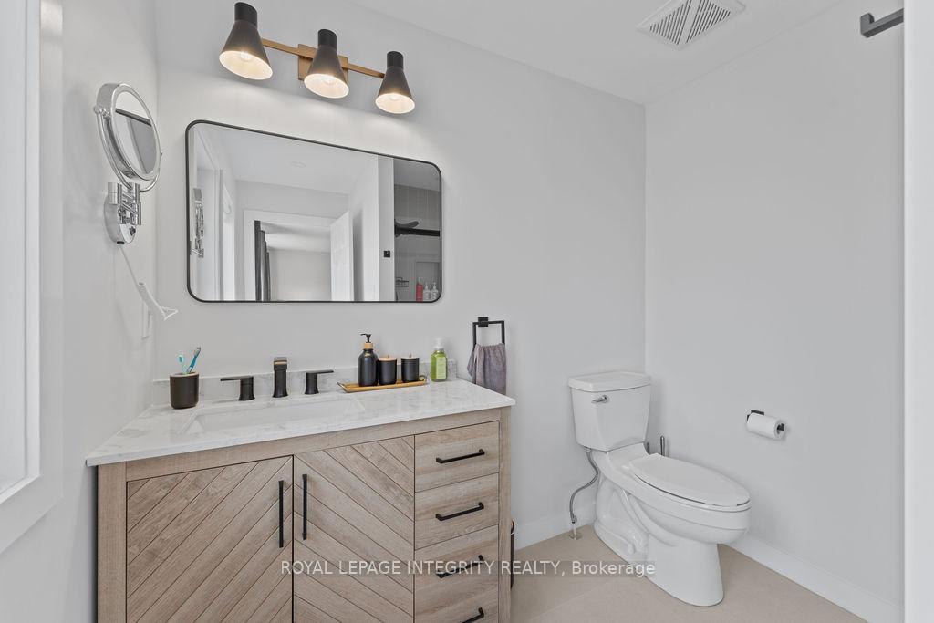 Photo 24 of 41 Beacon Way, Ottawa, Kanata - Morgan's Grant/South March — HOMEH