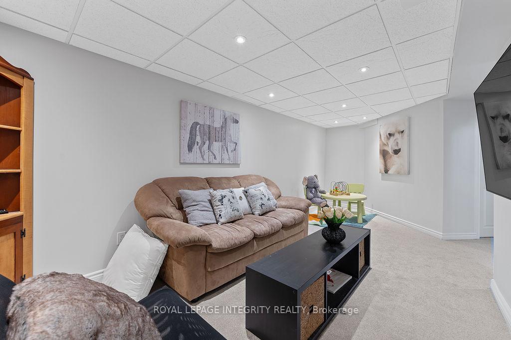 Photo 36 of 41 Beacon Way, Ottawa, Kanata - Morgan's Grant/South March — HOMEH