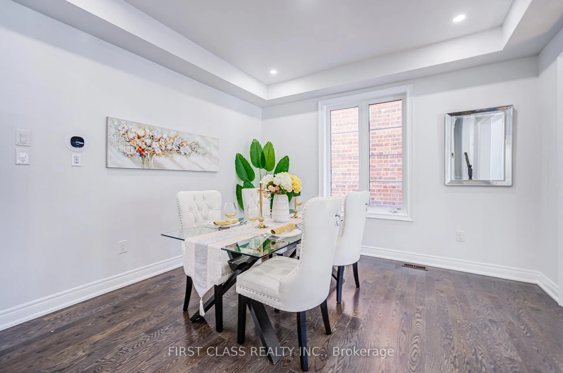 Photo 9 of 77 Diamond Jubilee Drive, Markham, Cornell — HOMEH