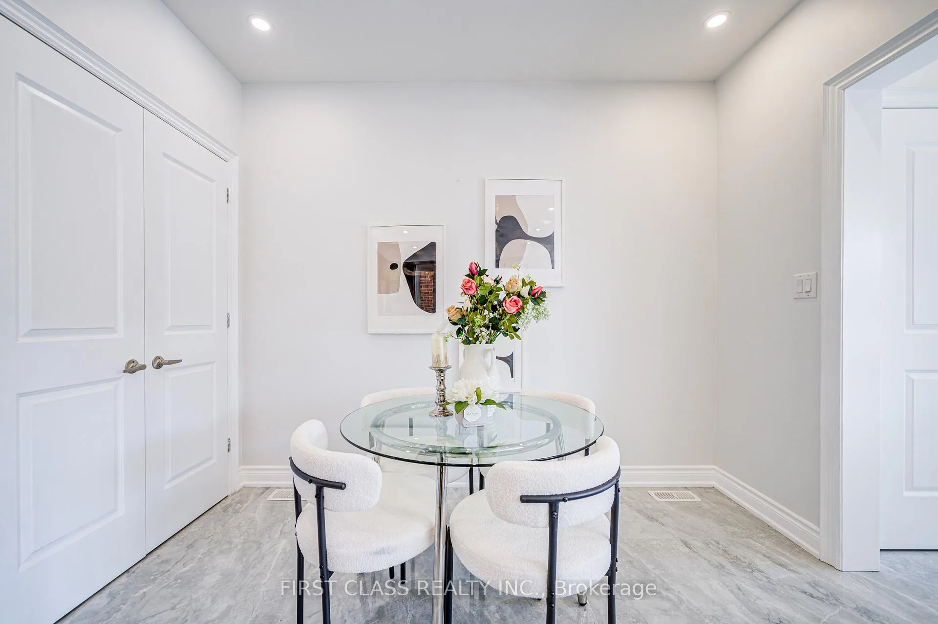 Photo 12 of 77 Diamond Jubilee Drive, Markham, Cornell — HOMEH