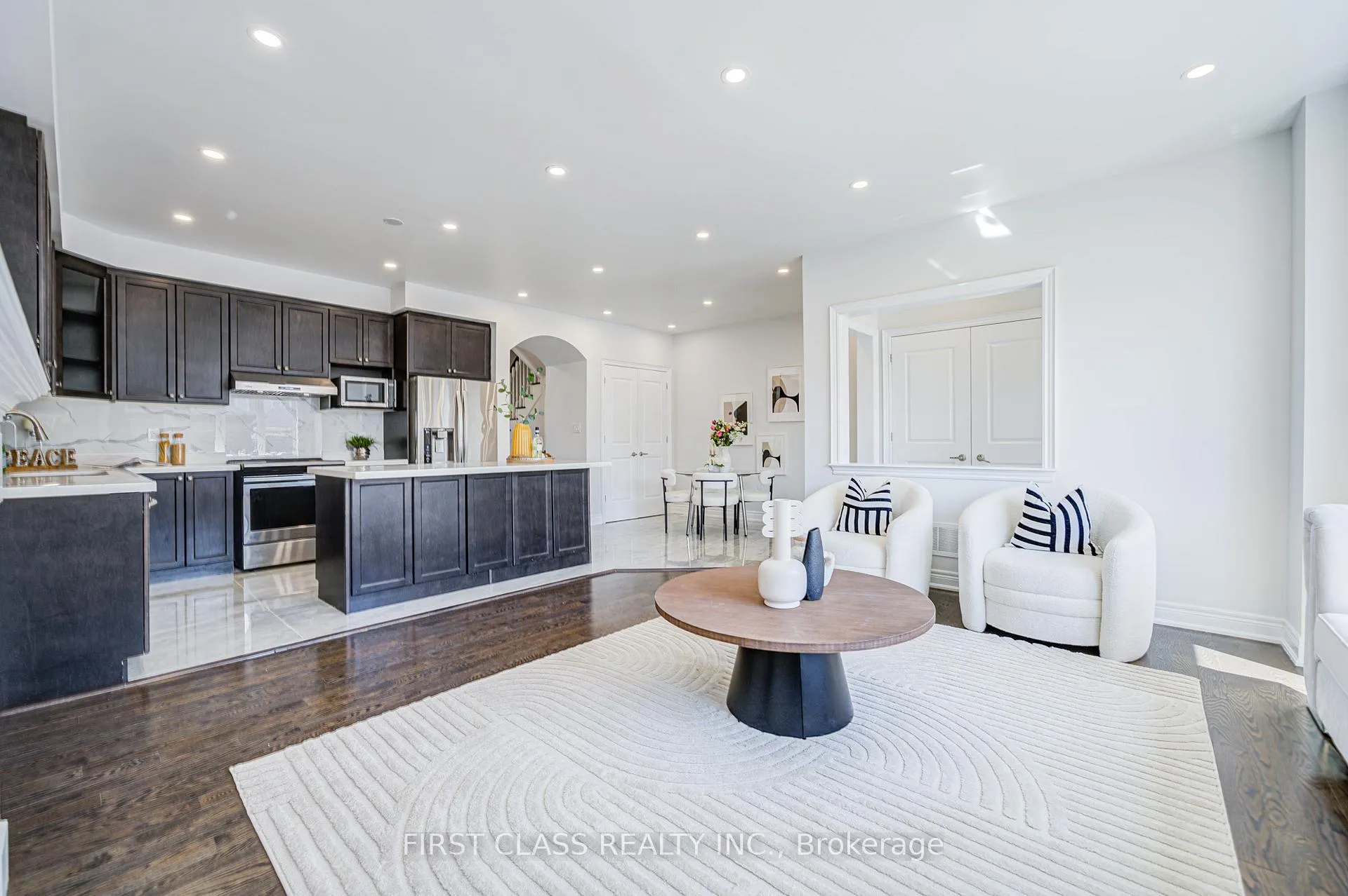 Photo 20 of 77 Diamond Jubilee Drive, Markham, Cornell — HOMEH