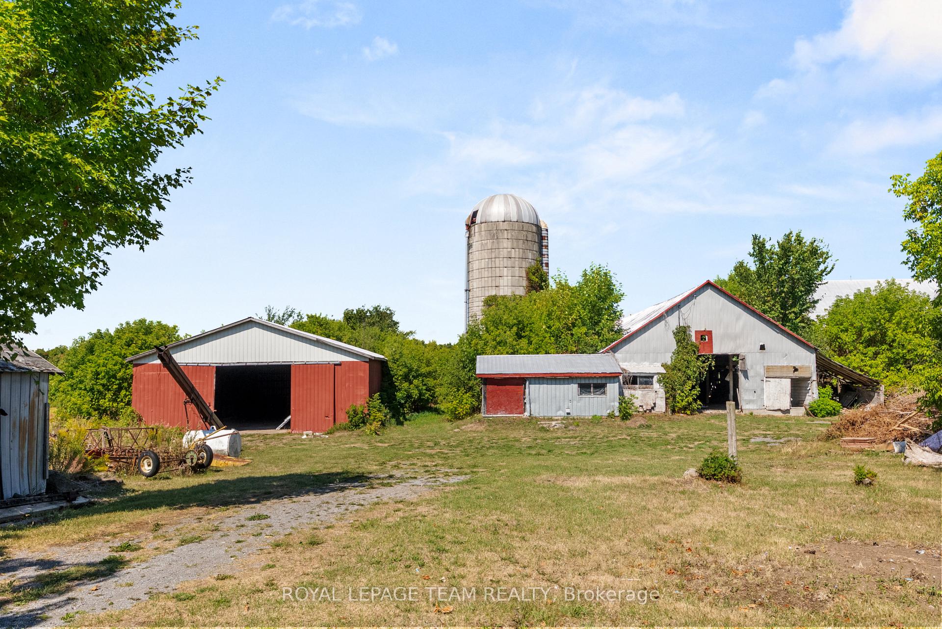 Photo 12 of 2307 Carsonby Road W, Ottawa, Rideau Twp W of Hwy 16 North of Reg Rd 6 — HOMEH