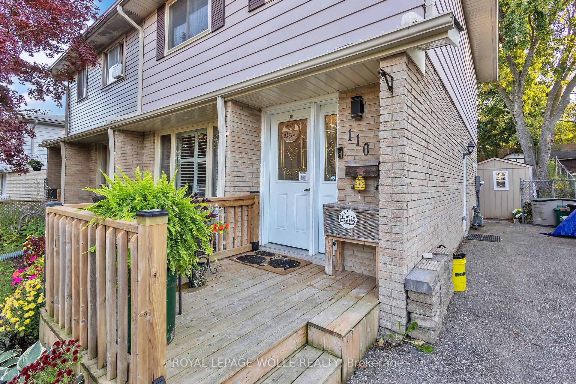 Photo 4 of 110 Shadeland Crescent, Kitchener — HOMEH