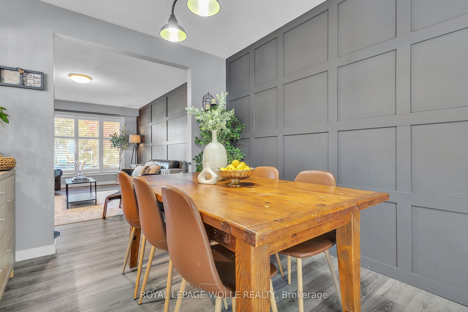 Photo 7 of 110 Shadeland Crescent, Kitchener — HOMEH