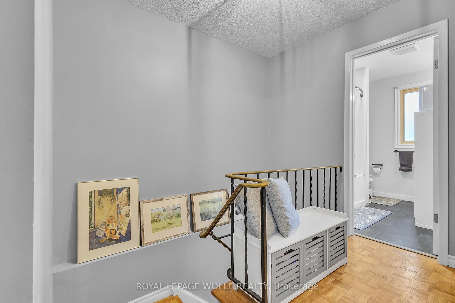 Photo 19 of 110 Shadeland Crescent, Kitchener — HOMEH