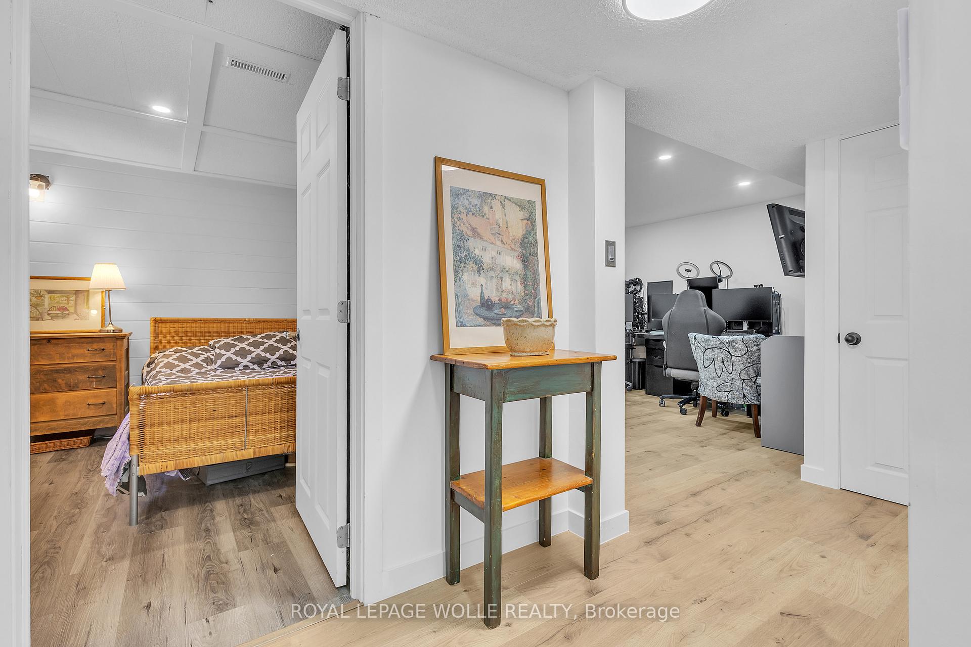 Photo 27 of 110 Shadeland Crescent, Kitchener — HOMEH