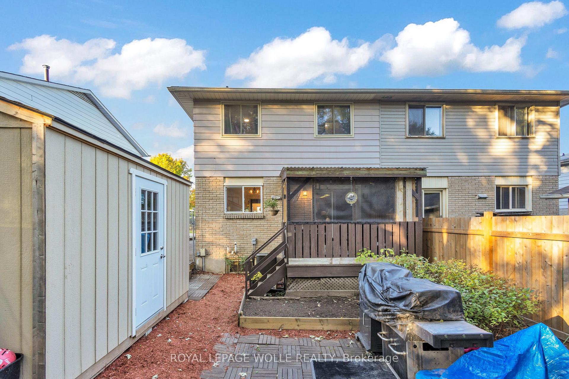 Photo 33 of 110 Shadeland Crescent, Kitchener — HOMEH