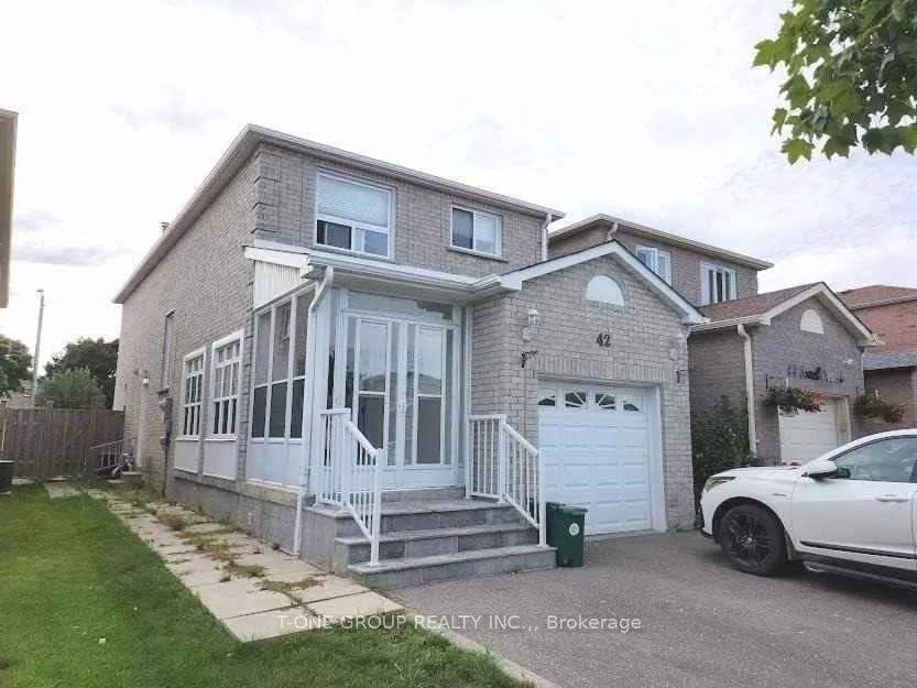 Photo 1 of 42 Sorrell Crescent, Markham, Milliken Mills East — HOMEH