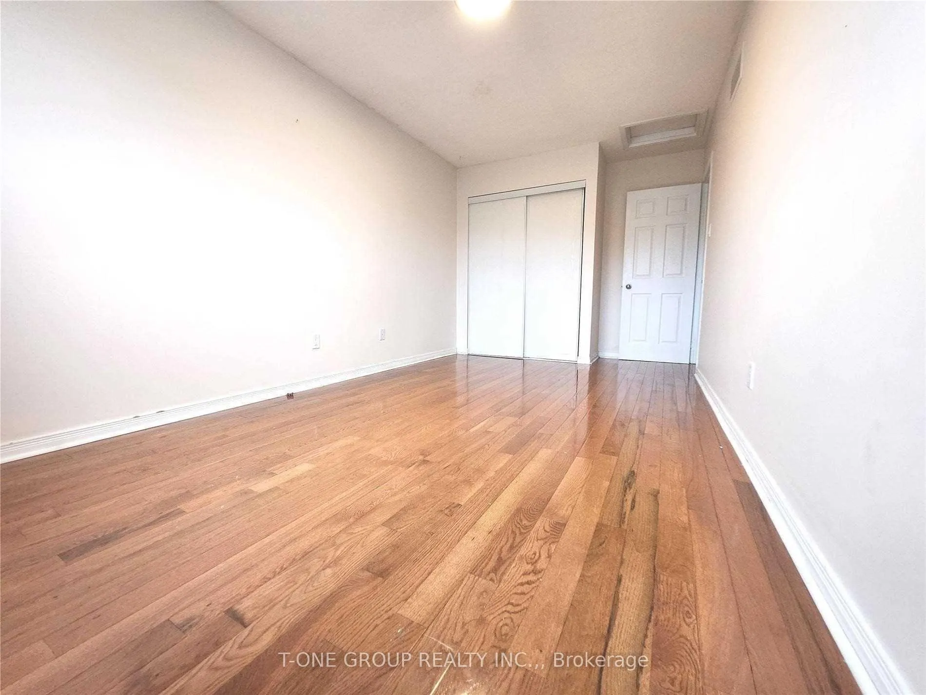 Photo 18 of 42 Sorrell Crescent, Markham, Milliken Mills East — HOMEH