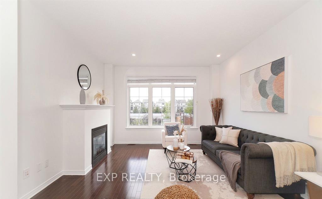 Photo 6 of 126 Akerson Road, Ottawa, Kanata - Emerald Meadows/Trailwest — HOMEH