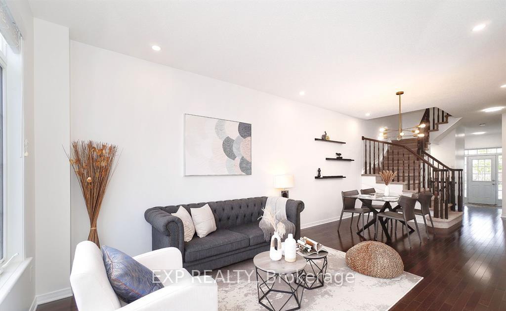 Photo 10 of 126 Akerson Road, Ottawa, Kanata - Emerald Meadows/Trailwest — HOMEH