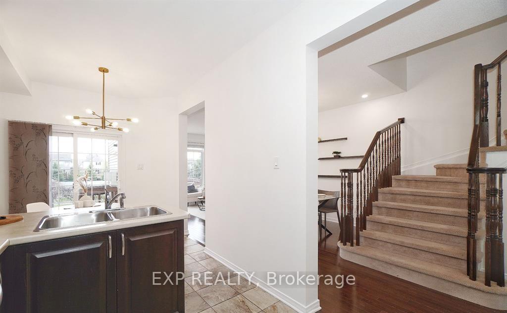 Photo 17 of 126 Akerson Road, Ottawa, Kanata - Emerald Meadows/Trailwest — HOMEH